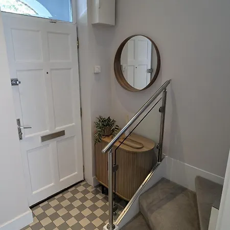 Apartment Elegantly Refurbed D4 Duplex 3mins From Aviva Dublin