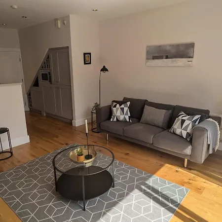 Appartement Elegantly Refurbed D4 Duplex 3mins From Aviva *